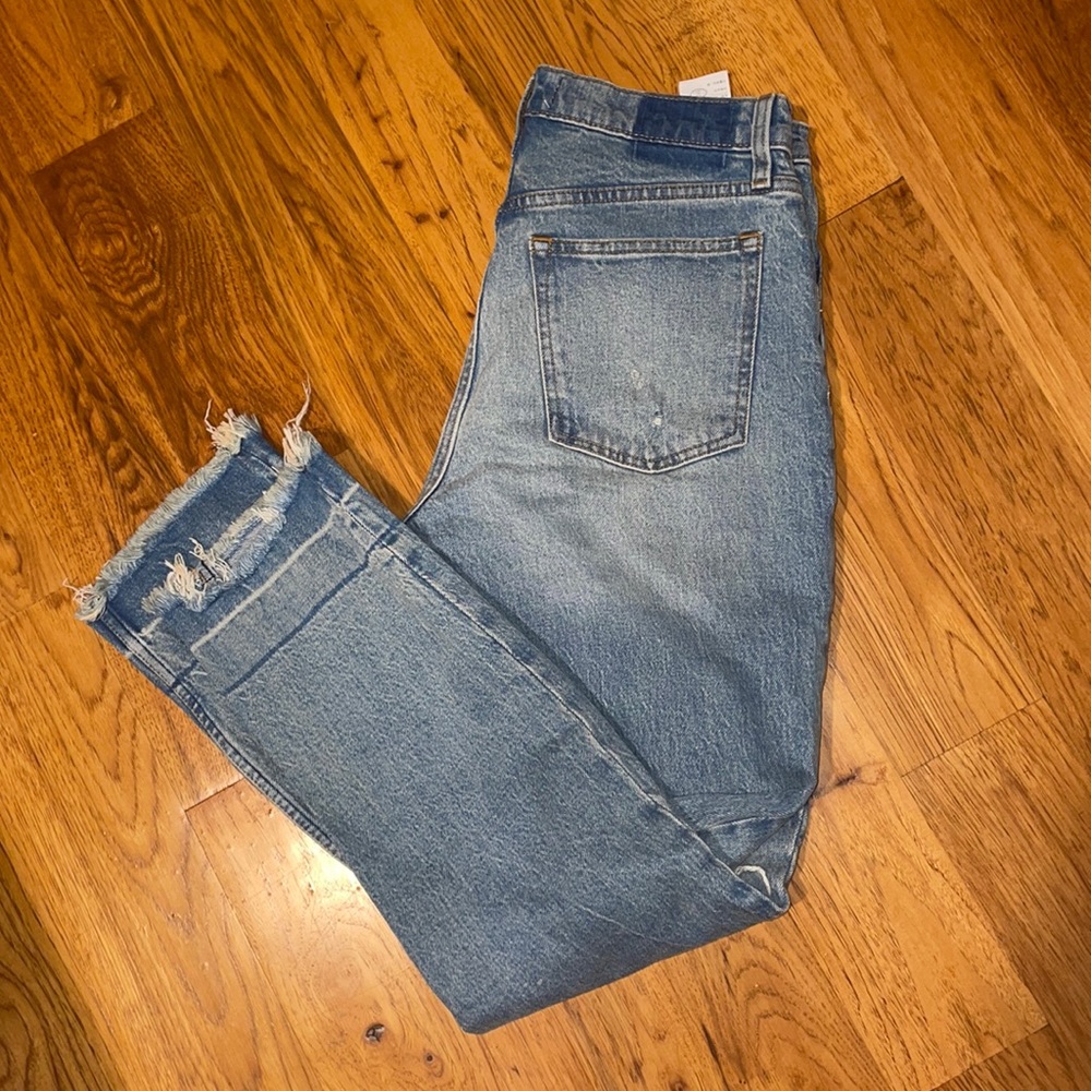 Abercrombie mom jeans